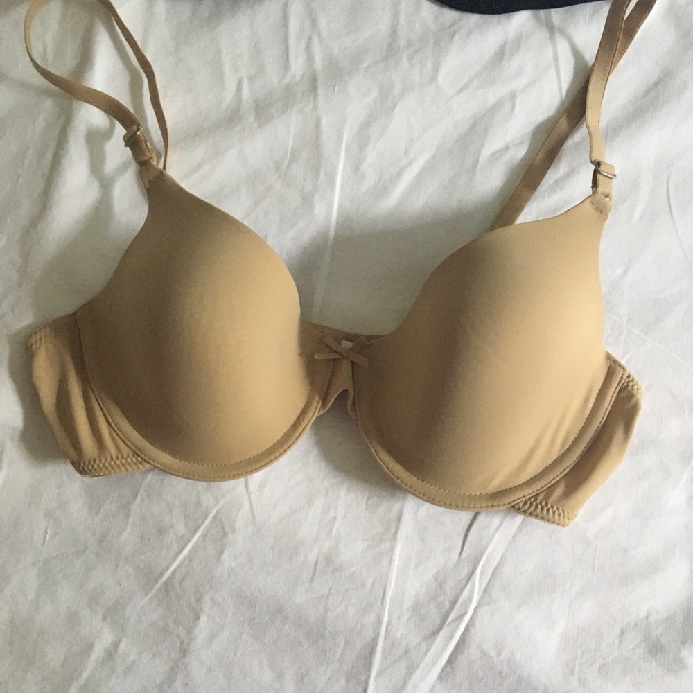 Bras Bundle - Picture 2 of 6
